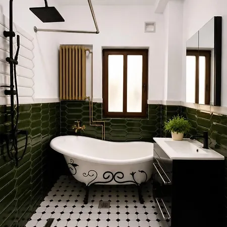 Boutique Jewish Quarter, 3 Bedrooms 公寓 *