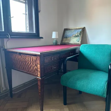 Boutique Jewish Quarter, 3 Bedrooms 布加勒斯特